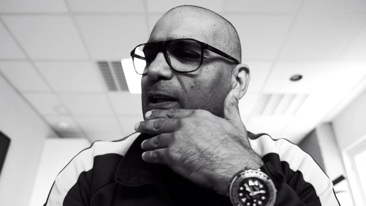 Never lose the art of conversation